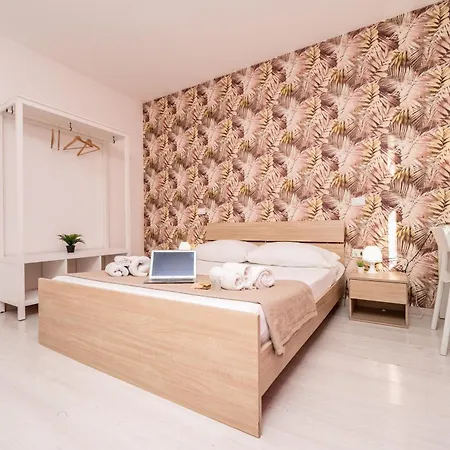 Casa de hóspedes 128l 3*