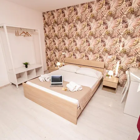 Casa de hóspedes 128l 3*